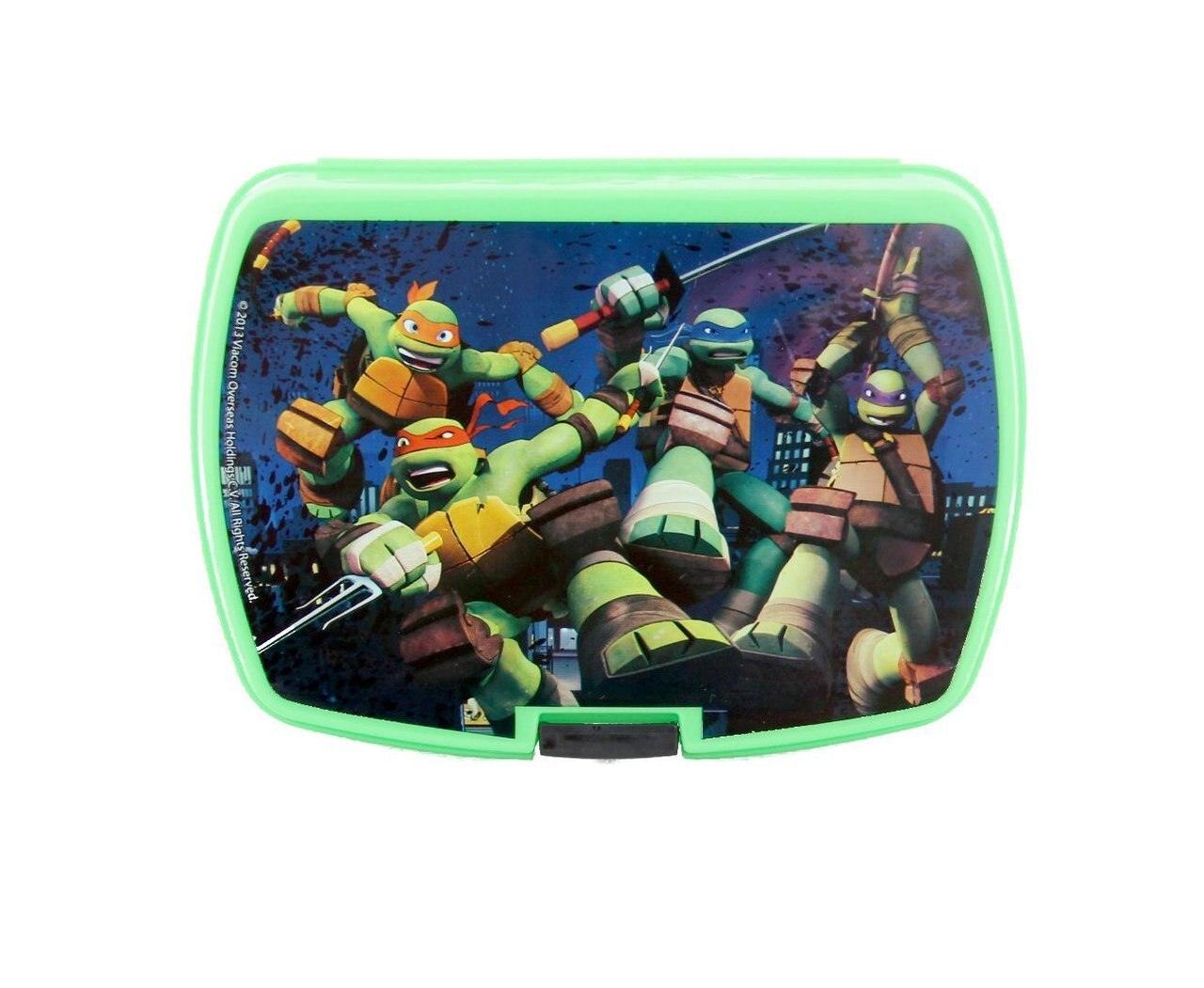 http://www.tvstoreonline.com/cdn/shop/products/tmnt-multi-character-snack-container-tvstoreonline.jpg?v=1661290301